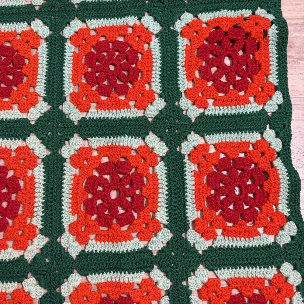 Vintage Handmade Crochet Granny Square Afghan Green &‎ Orange Lap Retro 54x45